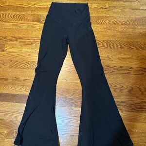 Offline by aerie flare leggings - size medium